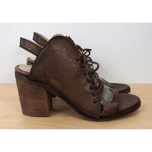 Unity in Diversity Brown Lace Up Sling Back Ankle Booties Heels Size 39 US 8 8.5